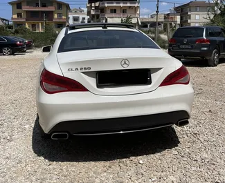 Motore Benzina da 2,5L di Mercedes-Benz CLA-Class 2014 per il noleggio a Durazzo.