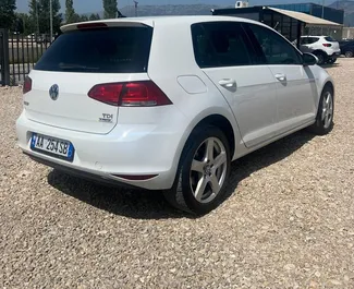 Noleggio auto Volkswagen Golf 7 2016 in Albania, con carburante Diesel e 140 cavalli di potenza ➤ A partire da 27 EUR al giorno.