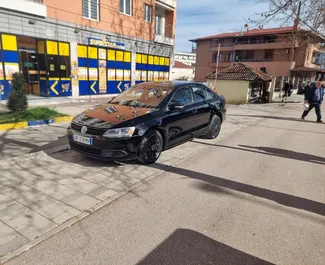 Noleggio auto Volkswagen Jetta #10596 Automatico a Tirana, dotata di motore 2,5L ➤ Da Oltjon in Albania.