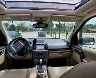 Noleggio Land Rover Freelander. Auto Comfort, SUV per il noleggio in Albania ✓ Cauzione di Senza deposito ✓ Opzioni assicurative RCT, FDW, All'estero.