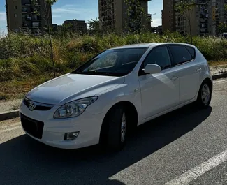 Noleggio auto Hyundai i30 2008 in Albania, con carburante Diesel e 113 cavalli di potenza ➤ A partire da 20 EUR al giorno.