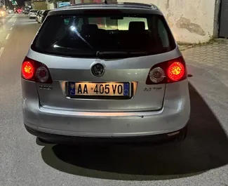 Noleggio Volkswagen Golf Plus. Auto Economica, Comfort, Monovolume per il noleggio in Albania ✓ Cauzione di Senza deposito ✓ Opzioni assicurative RCT, FDW.