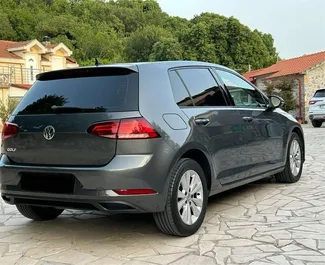 Noleggio Volkswagen Golf 7. Auto Economica, Comfort per il noleggio in Montenegro ✓ Cauzione di Deposito di 150 EUR ✓ Opzioni assicurative RCT.