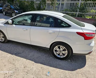 Noleggio auto Ford Focus 2015 in Albania, con carburante Benzina e 105 cavalli di potenza ➤ A partire da 25 EUR al giorno.