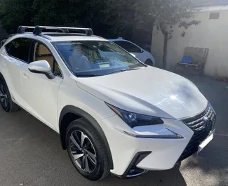 Vista frontale di un noleggio Lexus NX a Tbilisi, Georgia ✓ Auto #10733. ✓ Cambio Automatico TM ✓ 0 recensioni.