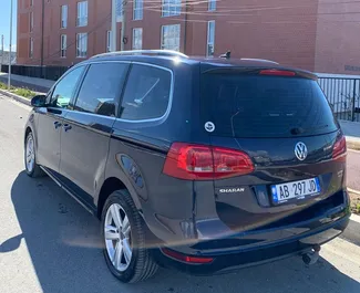 Noleggio auto Volkswagen Sharan 2012 in Albania, con carburante Benzina e 150 cavalli di potenza ➤ A partire da 60 EUR al giorno.