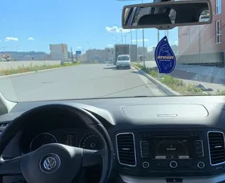 Motore Benzina da 2,0L di Volkswagen Sharan 2012 per il noleggio a Tirana.