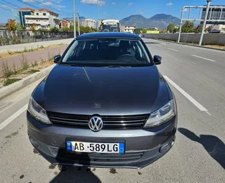 Noleggio auto Volkswagen Jetta #7441 Automatico a Tirana, dotata di motore 1,6L ➤ Da Ilir in Albania.