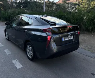 Noleggio auto Toyota Prius #10555 Automatico a Tbilisi, dotata di motore 1,8L ➤ Da Giulia in Georgia.