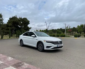 Noleggio auto Volkswagen Jetta 2019 in Georgia, con carburante Benzina e 150 cavalli di potenza ➤ A partire da 90 GEL al giorno.