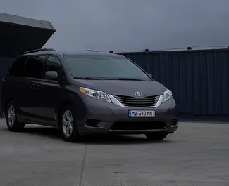 Noleggio auto Toyota Sienna 2018 in Georgia, con carburante Benzina e 240 cavalli di potenza ➤ A partire da 200 GEL al giorno.