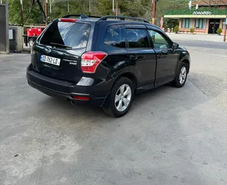 Vista frontale di un noleggio Subaru Forester a Kutaisi, Georgia ✓ Auto #10906. ✓ Cambio Automatico TM ✓ 0 recensioni.