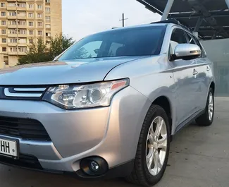 Noleggio auto Mitsubishi Outlander #10837 Automatico a Tbilisi, dotata di motore 3,0L ➤ Da Zurab in Georgia.