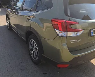 Subaru Forester 2020 disponibile per il noleggio a Tbilisi, con limite di chilometraggio di illimitato.