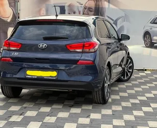 Noleggio Hyundai i30. Auto Economica, Comfort per il noleggio in Albania ✓ Cauzione di Senza deposito ✓ Opzioni assicurative RCT, All'estero.