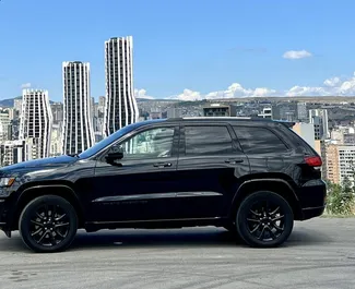 Motore Benzina da 3,6L di Jeep Grand Cherokee 2021 per il noleggio a Tbilisi.