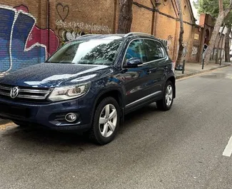 Noleggio auto Volkswagen Tiguan #10934 Automatico a Barcellona, dotata di motore 2,0L ➤ Da Sergei in Spagna.