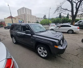 Noleggio Jeep Patriot. Auto Comfort, SUV per il noleggio in Georgia ✓ Cauzione di Senza deposito ✓ Opzioni assicurative RCT, CDW, Furto, Senza deposito.