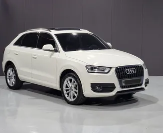 Vista frontale di un noleggio Audi Q3 a Durazzo, Albania ✓ Auto #11103. ✓ Cambio Automatico TM ✓ 0 recensioni.