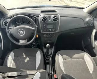 Noleggio Dacia Sandero Stepway. Auto Economica, Comfort, Crossover per il noleggio in Albania ✓ Cauzione di Senza deposito ✓ Opzioni assicurative RCT, FDW, Furto, All'estero.