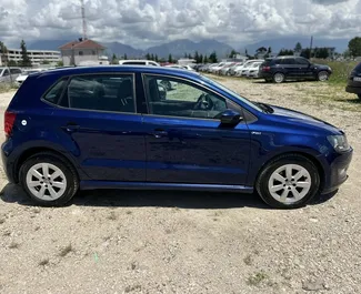 Noleggio Volkswagen Polo. Auto Economica per il noleggio in Albania ✓ Cauzione di Senza deposito ✓ Opzioni assicurative RCT, FDW, Furto, All'estero.