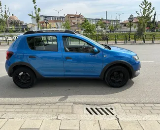 Noleggio auto Dacia Sandero Stepway #11079 Manuale all'aeroporto di Tirana, dotata di motore 1,5L ➤ Da Enrigen in Albania.