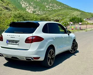 Noleggio auto Porsche Cayenne Turbo #11005 Automatico a Tbilisi, dotata di motore 3,0L ➤ Da Romano in Georgia.