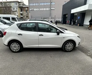 Noleggio auto SEAT Ibiza #11089 Manuale all'aeroporto di Tirana, dotata di motore 1,2L ➤ Da Enrigen in Albania.