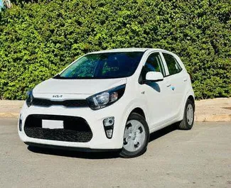 Vista frontale di un noleggio Kia Picanto a Casablanca, Marocco ✓ Auto #11045. ✓ Cambio Automatico TM ✓ 0 recensioni.