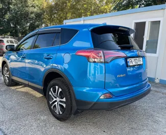 Motore Benzina da 2,5L di Toyota Rav4 2017 per il noleggio a Tbilisi.