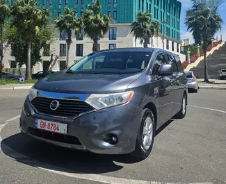 Vista frontale di un noleggio Nissan Quest a Tbilisi, Georgia ✓ Auto #11161. ✓ Cambio Automatico TM ✓ 0 recensioni.