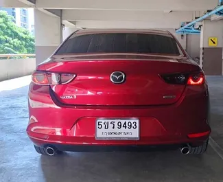 Motore Benzina da L di Mazda 3 2023 per il noleggio all'aeroporto Suvarnabhumi di Bangkok.