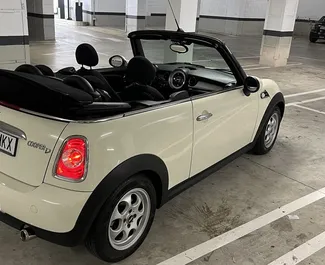 Noleggio Mini Cooper Cabrio. Auto Comfort, Premium, Cabrio per il noleggio in Spagna ✓ Cauzione di Deposito di 500 EUR ✓ Opzioni assicurative RCT, Furto, All'estero.