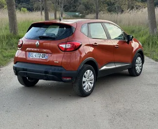 Noleggio auto Renault Captur 2017 in Montenegro, con carburante Diesel e 90 cavalli di potenza ➤ A partire da 26 EUR al giorno.