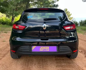 Vista frontale di un noleggio Renault Clio 4 a Budva, Montenegro ✓ Auto #6699. ✓ Cambio Automatico TM ✓ 1 recensioni.