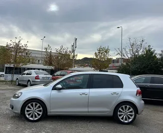 Noleggio auto Volkswagen Golf 6 2013 in Albania, con carburante Diesel e 160 cavalli di potenza ➤ A partire da 33 EUR al giorno.