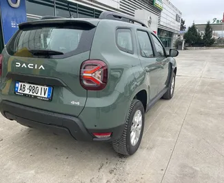 Noleggio Dacia Duster. Auto Economica, Comfort, Crossover per il noleggio in Albania ✓ Cauzione di Deposito di 200 EUR ✓ Opzioni assicurative RCT, CDW, All'estero.