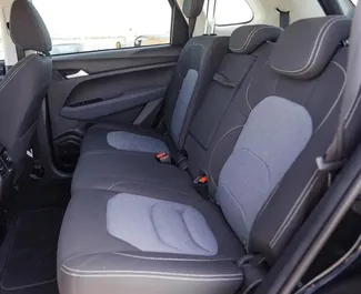 Motore Benzina da 4,0L di Chevrolet Captiva 2023 per il noleggio a Dubai.