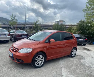 Noleggio auto Volkswagen Golf Plus #11389 Automatico a Tirana, dotata di motore 2,0L ➤ Da Skerdi in Albania.