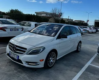 Noleggio auto Mercedes-Benz B-Class #11588 Automatico all'aeroporto di Tirana, dotata di motore 2,5L ➤ Da Marenglen in Albania.