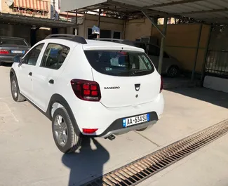 Noleggio auto Dacia Sandero Stepway #11491 Manuale all'aeroporto di Tirana, dotata di motore 1,5L ➤ Da Leonard in Albania.