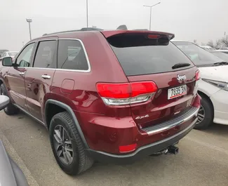 Noleggio auto Jeep Grand Cherokee 2020 in Georgia, con carburante Benzina e 295 cavalli di potenza ➤ A partire da 149 GEL al giorno.