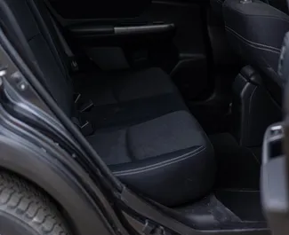 Interni di Subaru Crosstrek in affitto in Georgia. Un'ottima auto da 5 posti con cambio Automatico.