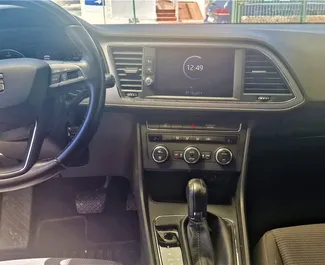 Noleggio auto SEAT Leon ST 2020 in Spagna, con carburante Diesel e 150 cavalli di potenza ➤ A partire da 60 EUR al giorno.