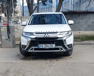 Noleggio auto Mitsubishi Outlander 2017 in Georgia, con carburante Benzina e 172 cavalli di potenza ➤ A partire da 128 GEL al giorno.