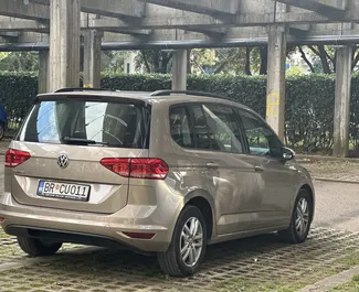 Motore Diesel da 2,0L di Volkswagen Touran 2020 per il noleggio in Becici.