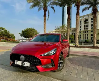 Motore Benzina da L di MG 5/GT 2023 per il noleggio a Dubai.