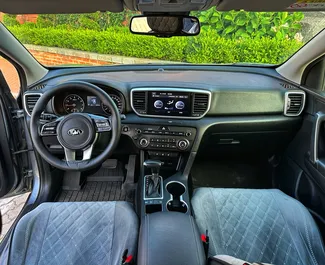 Motore Benzina da 2,0L di Kia Sportage 2021 per il noleggio a Kaliningrad.