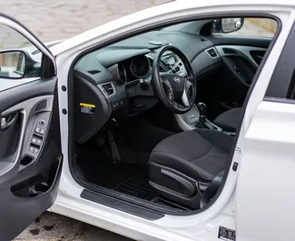 Noleggio auto Hyundai Elantra 2016 in Georgia, con carburante Benzina e 150 cavalli di potenza ➤ A partire da 90 GEL al giorno.