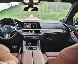 Noleggio auto BMW X6 2022 in Montenegro, con carburante Diesel e 240 cavalli di potenza ➤ A partire da 280 EUR al giorno.